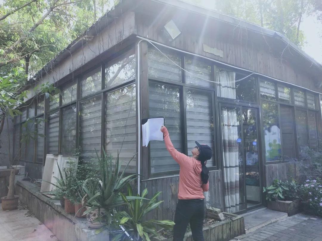 邹秋娜：：繁琐之中寻快乐，，细微之处见精神