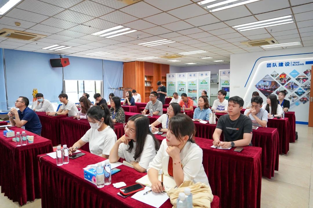 威客电竞VKGAME集团引领AI风潮，，，全员学习共创生长