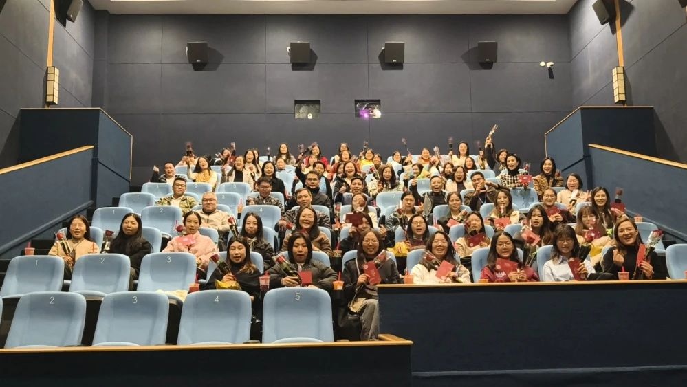 威客电竞VKGAME集团丨光影绽放 致敬“她实力”