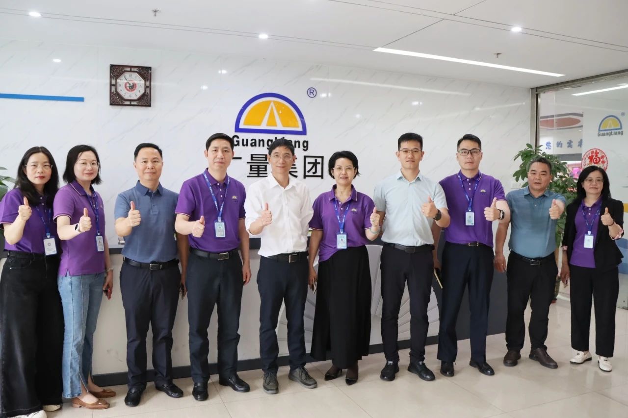 威客电竞VKGAME集团丨从资源到智慧：：：威客电竞VKGAME与中铁二十五局再启战略新局